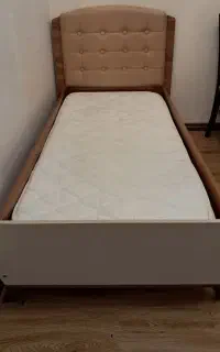 تخت کودک و نوجوان آپادانا
