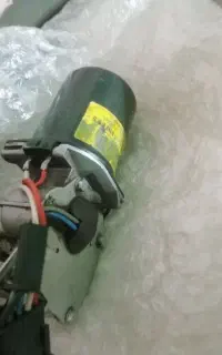 پمپ بنزین وموتور برف پاکن