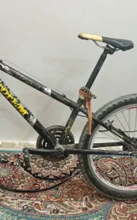 دو چرخه 24 کوهستانی نیاز به تعمیر است