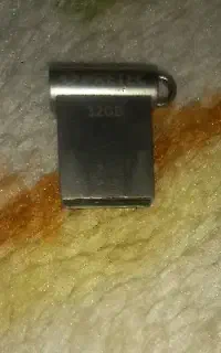 فلش ۳۲ گیگ