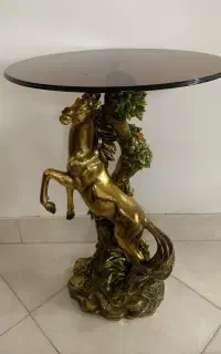 میز تلفن درحدنو