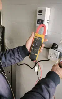 برقکار  و سرویس کولر