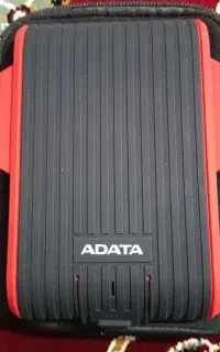 هارد اکسترنالADATA 725 HD سالم و تمیز
