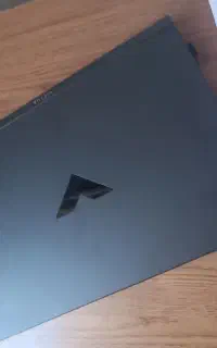 لپ‌تاپ HP Victus 15 سالم و کم‌کارمناسب برای گیمینگ