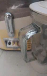 آبمیوه گیری بلوجیو