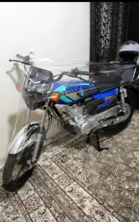پرواز 125