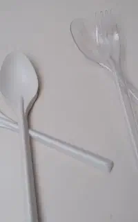قاشق وچنگال رستورانی