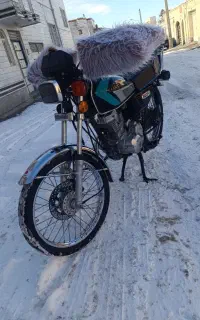 فروش یک دستگاه موتور سیکلت