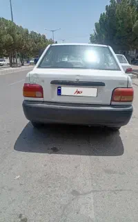 پراید سفید