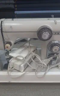 چرخ خیاطی در حد نه