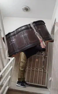 کارگر اثاثیه منزل و باربری((ارسال‌سریع))