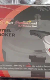 زودپز ۹ لیتری نو نو، برند دسینی