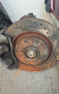 سگدست و دیسک و پمپ ترمز