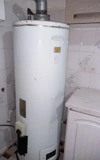 آبگرمکن ایستاده