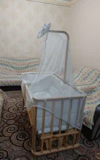 تخت نوزاد