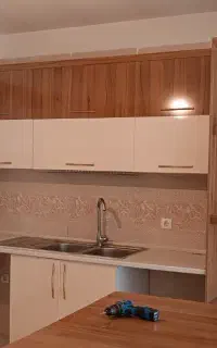 ایشلنمیش دست دو کابینت‌ آلیر..ام