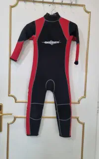 لباس غواصی   بچگانه
