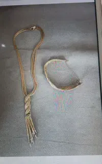 سرویس طلا  گوشواره  پلاک