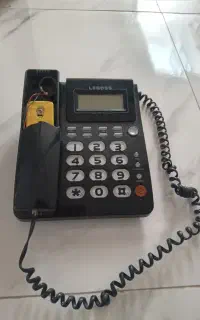 تلفن رو میزی