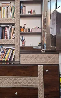 کمد آرایشی و دکوری
