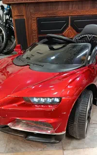 ماشین شارژی بوگاتی دارای گهواره برقی