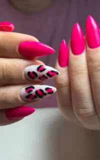کاشت ناخن داخل سالن500+آموزش1500