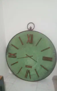 ساعت دیواری