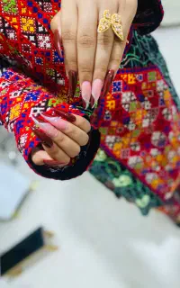 کاشت ناخن بمپور تخفیف ویژه فقط تا یک هفته