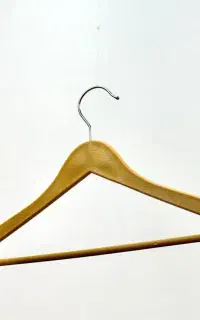 فروش چوبکار لباس