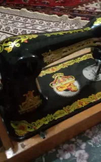 چرخ خیاطی طرح شیر خورشیدی