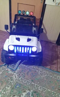 ماشین شارژی ۴موتوره