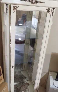 بوفه فقط چهارمیلیون