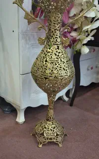 گلدان و ساعت برنجی