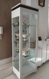 گنجه در حد نو بدون ظرف
