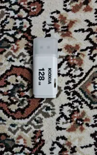 فلش ۱۲۸ گیگ کیوکسا