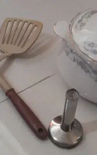 تعدادی لوازم باغ