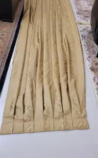 دکور پرده یا شال