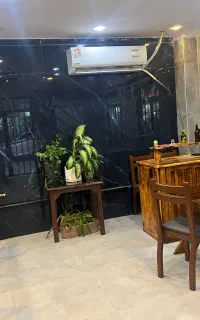 واگذاری یک رستوران وبیرون برباتجهیزات کامل