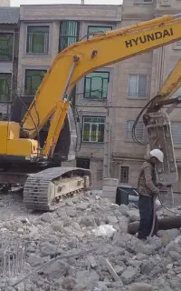 پیمانکاری حبیبی تخریب ساختمان سوله و خاکبرداری