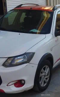 کوئیک آر سفید قرمز