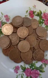 سلام فروش سکه جمهوری و شاهی دونه ای توضیحات بخونید