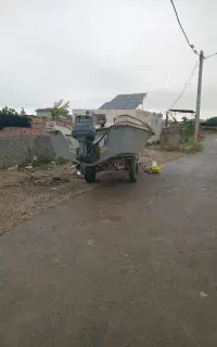 قایق موتوری ۲۰۰