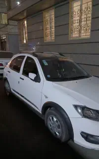 کوییک آراس ۱۴۰۳ سفید مشکی