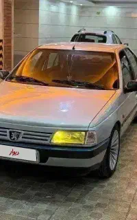 پژو ۴۰۵ نقره ای عروسک