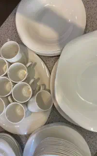 ظروف اشپزخانه