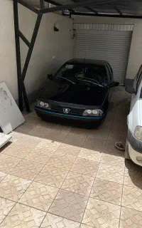 پژو ۴۰۵ عروسک