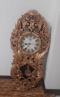 ساعت دیواری