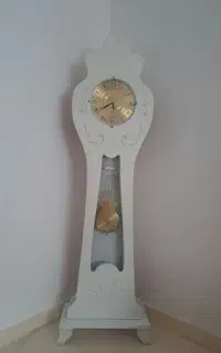 ساعت ایستاده