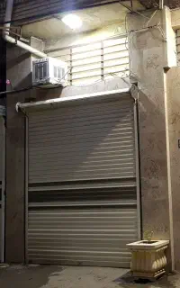اجاره مغازه ۲۰ متری.۶ متر بالکن.خ فجر.دستشویی دار