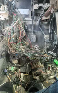 خدمات برق خودرو سیار